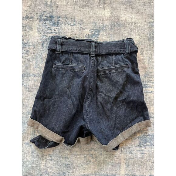 Express Super High Rise Dark Wash Belted Shortie Cuffed Denim Shorts Size 2 - Picture 2 of 7